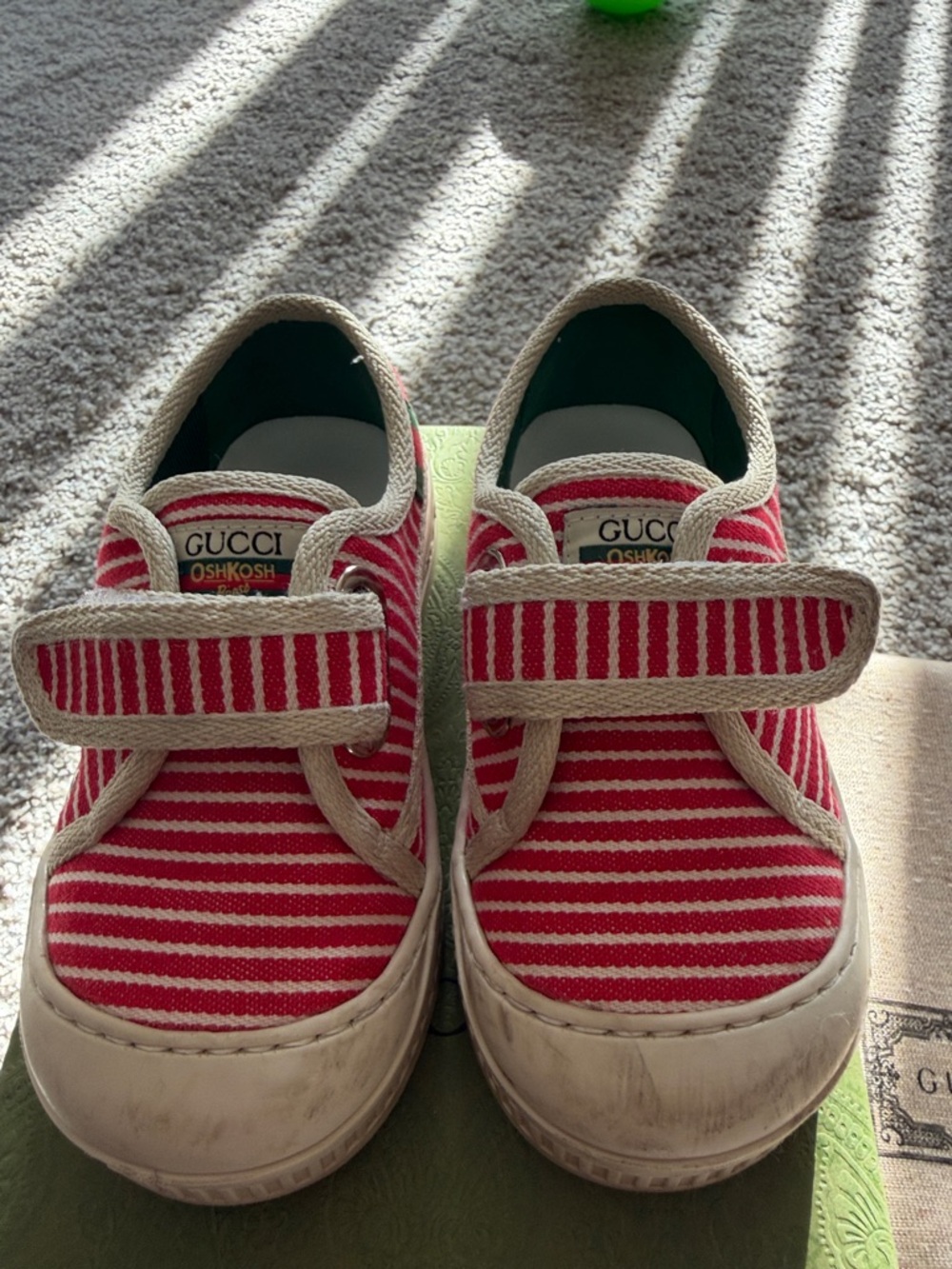 Gucci x OshKosh - Kids Red and White Striped Velcro Sneakers